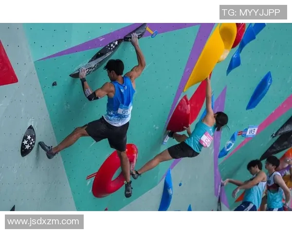 重庆攀岩队以65分领先滑板精英赛积分榜争夺激烈各队奋勇争先